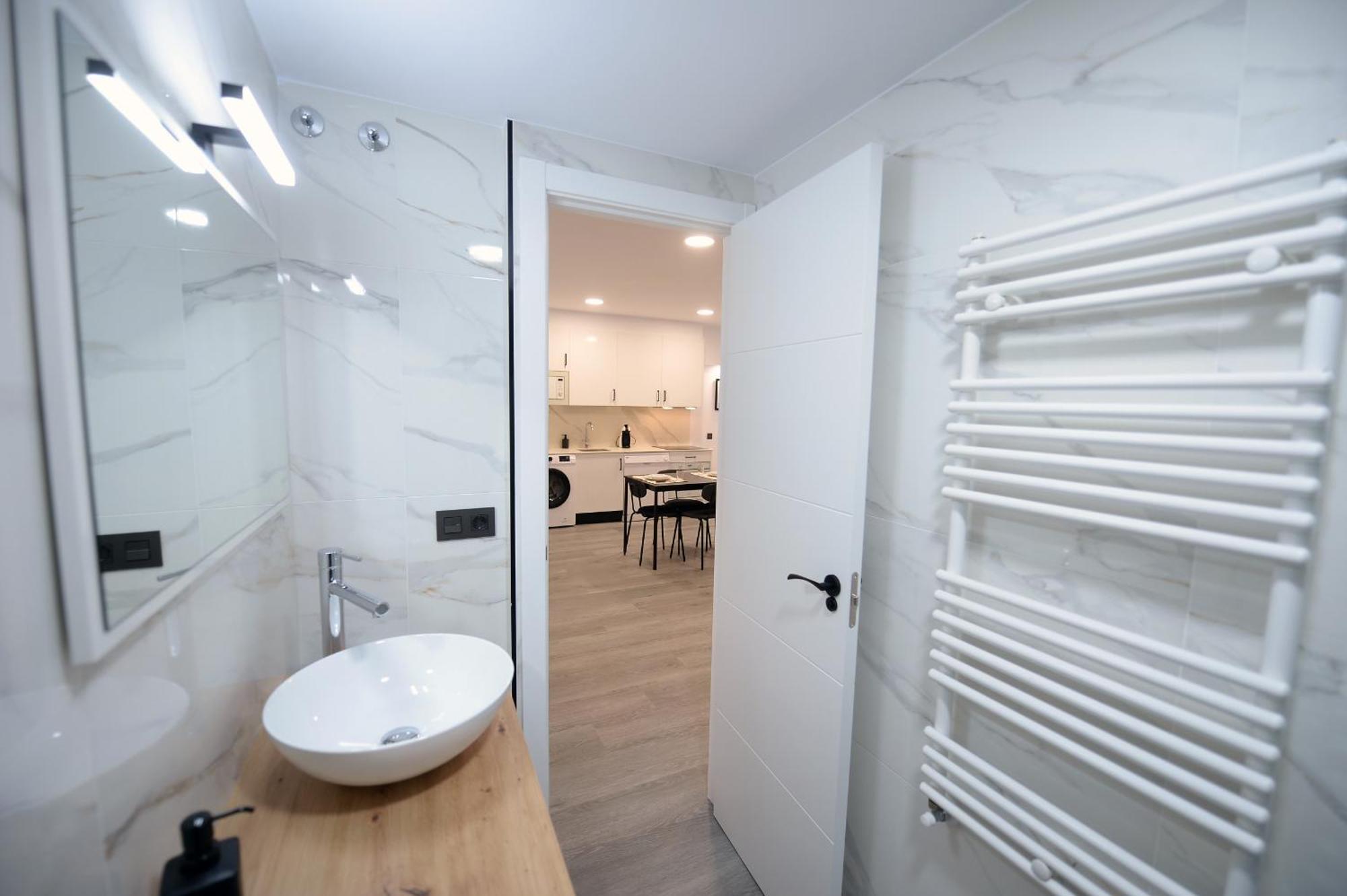 Apartamentos Ludovico Béjar Buitenkant foto