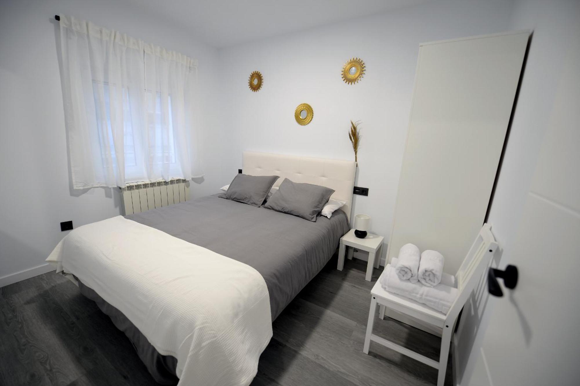 Apartamentos Ludovico Béjar Buitenkant foto