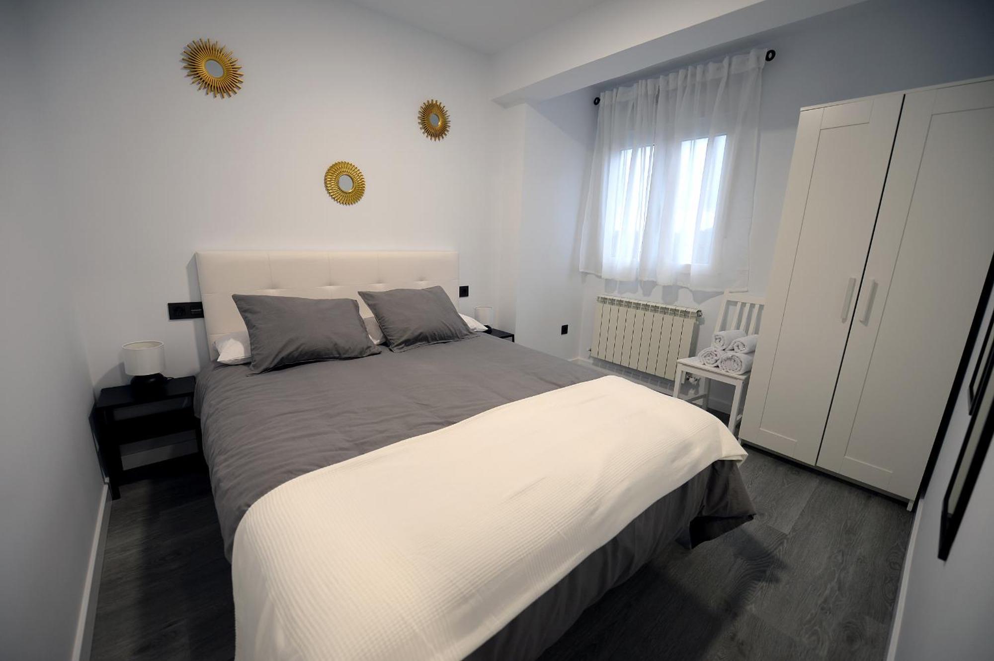 Apartamentos Ludovico Béjar Buitenkant foto
