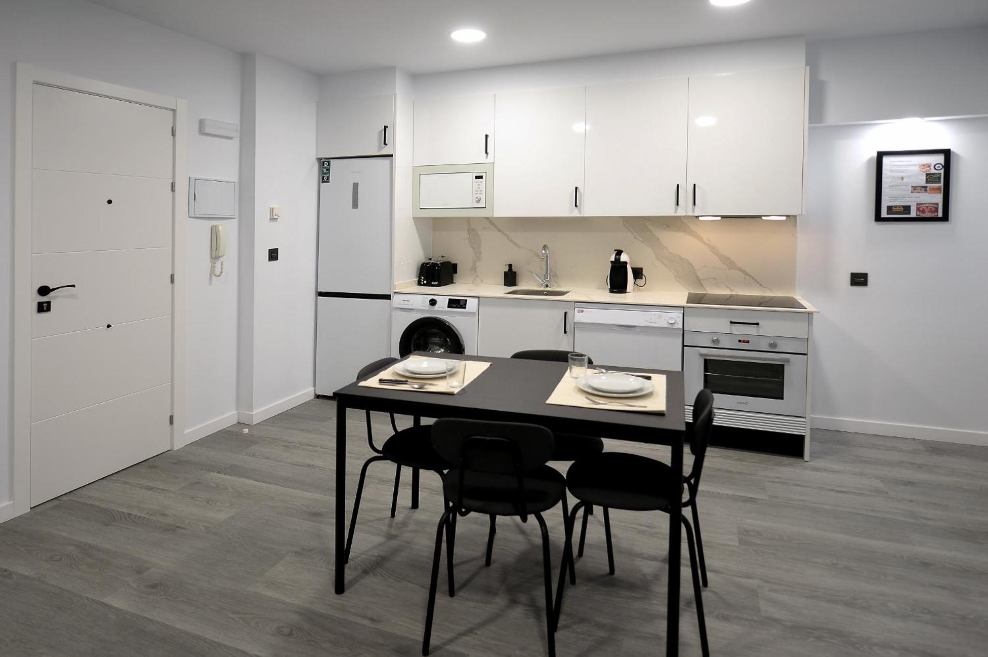 Apartamentos Ludovico Béjar Buitenkant foto