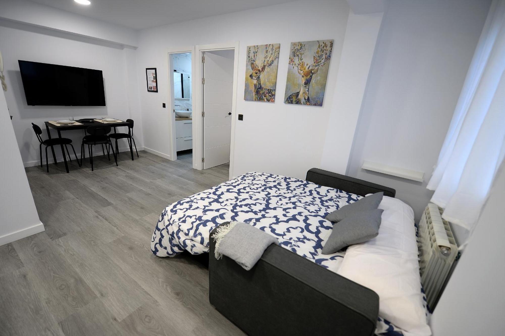 Apartamentos Ludovico Béjar Buitenkant foto